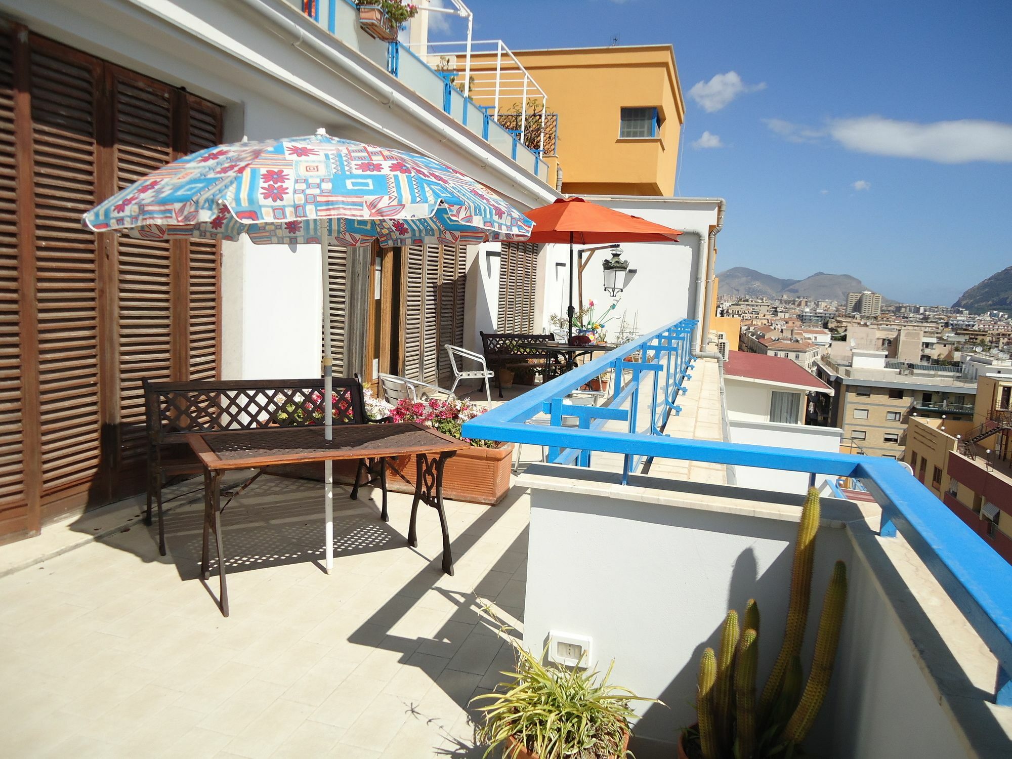 Casa Riccio Hotel Palermo Exterior photo